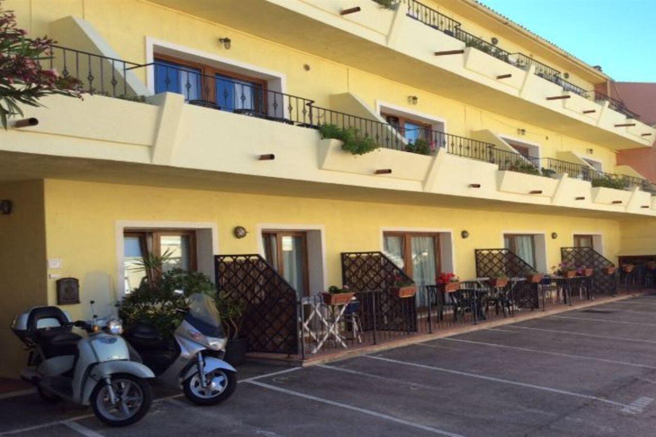 Appartamenti Le Gemme Palau Exterior photo